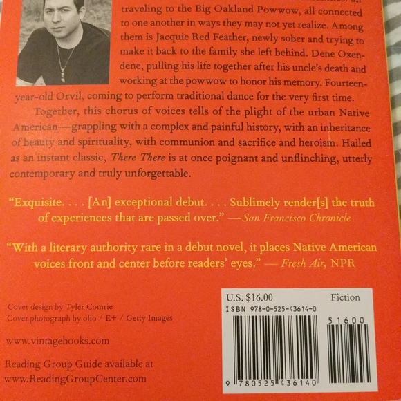 Paperback book - Picture 4 of 4